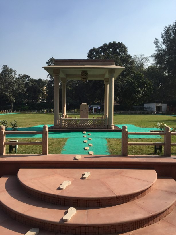 23715145129_d1b9c35c7a_k