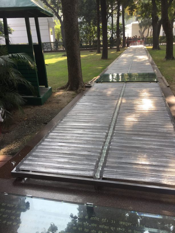 23801749250_7cc58d32fc_k